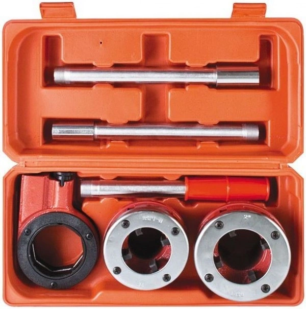 Набор клуппов 1 1/2"-2" + трещетка FIT (70008)